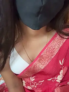 Snapshot of Cathrine-Rose chatting on July 26, 2026, 7:10 pm Cathrine-Rose online show from July 26, 2026, 7:10 pm