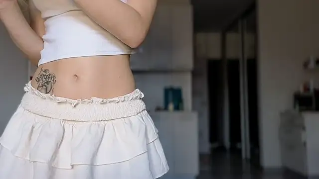 Snapshot of Luna_mp4 chatting on July 15, 2026, 8:41 am Luna mp4 online show from July 15, 2026, 8:41 am