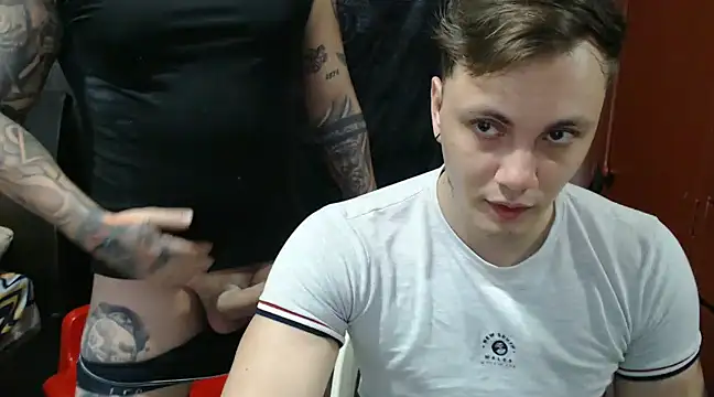 Snapshot of kike_energy chatting on January 8, 2025, 7:56 pm kike energy online show from January 8, 2025, 7:56 pm