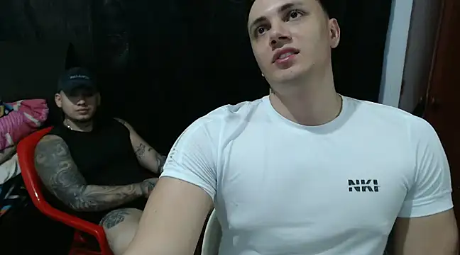 Snapshot of kike_energy chatting on February 3, 2025, 8:13 pm kike energy online show from February 3, 2025, 8:13 pm