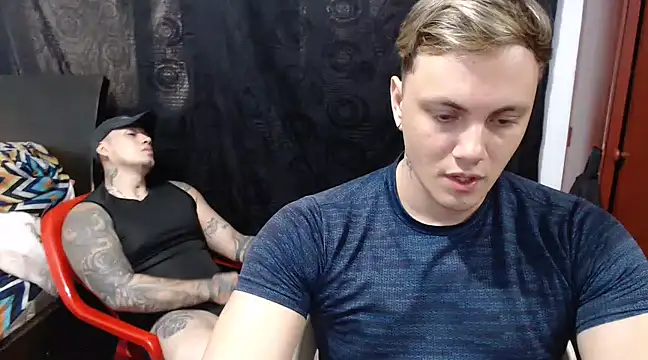 Snapshot of kike_energy chatting on February 11, 2025, 8:10 pm kike energy online show from February 11, 2025, 8:10 pm