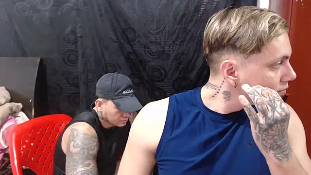 Snapshot of kike_energy chatting on March 20, 2025, 11:02 pm kike energy online show from March 20, 2025, 11:02 pm