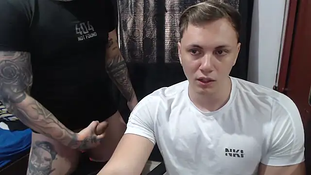 Snapshot of kike_energy chatting on September 19, 2025, 7:14 pm kike energy online show from September 19, 2025, 7:14 pm