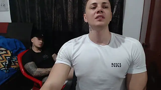 Snapshot of kike_energy chatting on September 25, 2025, 7:39 pm kike energy online show from September 25, 2025, 7:39 pm