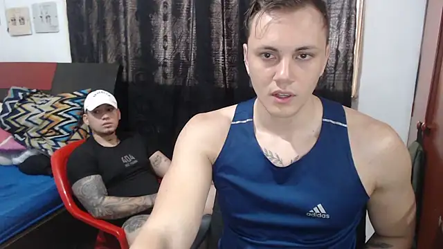 Snapshot of kike_energy chatting on October 7, 2025, 4:15 pm kike energy online show from October 7, 2025, 4:15 pm