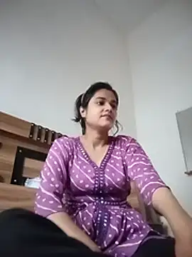 Manju big qeen online show from July 17, 2026, 11:06 am