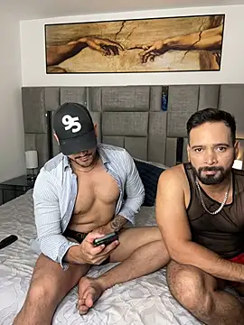 Snapshot of mike_and_tyler chatting on July 14, 2026, 12:35 am mike and tyler online show from July 14, 2026, 12:35 am