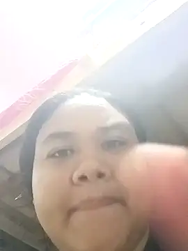 Snapshot of lobita23_ chatting on July 21, 2026, 4:42 pm lobita23 online show from July 21, 2026, 4:42 pm