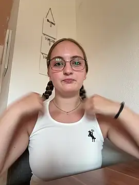Snapshot of Sexy_Sophia_ chatting on July 16, 2026, 10:10 am Sexy Sophia online show from July 16, 2026, 10:10 am