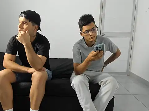 Snapshot of chicossexo02 chatting on July 24, 2026, 7:56 pm chicossexo02 online show from July 24, 2026, 7:56 pm