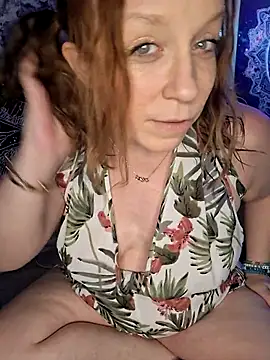 XxMs StarzxX online show from October 10, 2025, 12:09 am