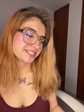 Snapshot of SweetSussy_ chatting on July 30, 2026, 4:00 am SweetSussy online show from July 30, 2026, 4:00 am