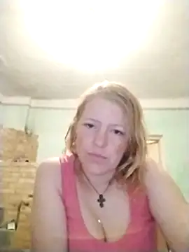 Snapshot of Ali-kis chatting on July 20, 2026, 8:22 pm Ali-kis online show from July 20, 2026, 8:22 pm