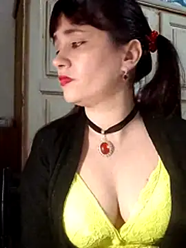 lady Lilyy online show from July 26, 2026, 2:20 am