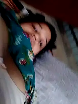 Snapshot of Priya_sharma16 chatting on July 30, 2026, 12:42 am Priya sharma16 online show from July 30, 2026, 12:42 am