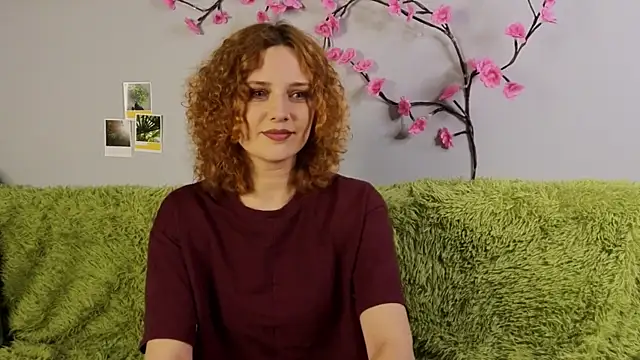 Snapshot of GingerBeauti chatting on July 24, 2026, 4:16 pm GingerBeauti online show from July 24, 2026, 4:16 pm