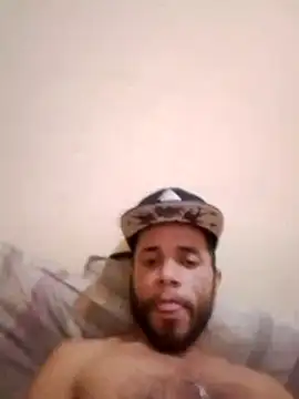 Snapshot of lukasbh chatting on August 4, 2026, 10:29 am lukasbh online show from August 4, 2026, 10:29 am