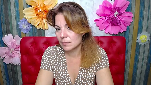 ZheniaNikrasova online show from July 27, 2026, 11:06 am