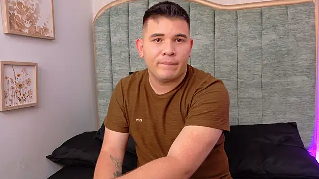 AdrianLust online show from July 28, 2026, 4:41 am