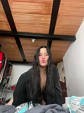 Snapshot of MariaMendoza09 chatting on July 29, 2026, 9:13 pm MariaMendoza09 online show from July 29, 2026, 9:13 pm
