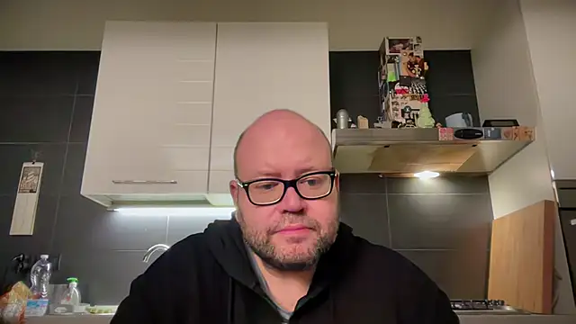 theitalianbear online show from December 6, 2024, 11:57 pm