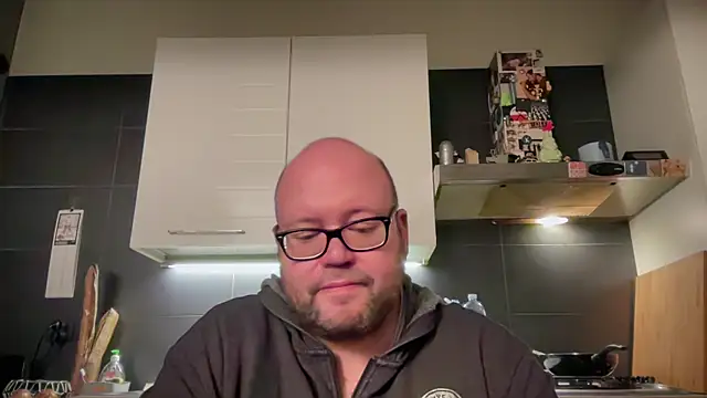 theitalianbear online show from January 2, 2025, 8:24 pm