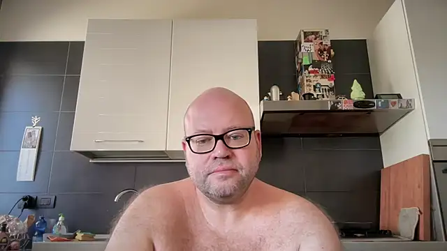 theitalianbear online show from September 26, 2025, 9:35 am