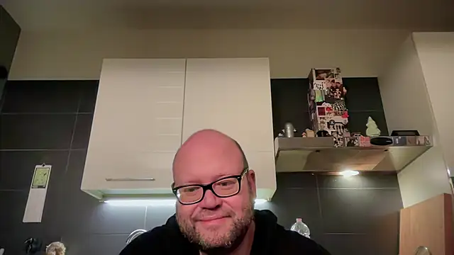 theitalianbear online show from April 2, 2026, 9:01 pm