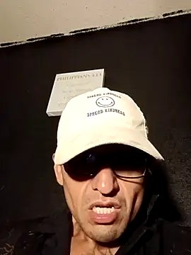 BigDickDaddyJ1985 online show from July 28, 2026, 11:50 am