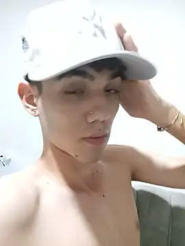 Snapshot of Liam__boy_ chatting on July 31, 2026, 6:24 am Liam boy online show from July 31, 2026, 6:24 am
