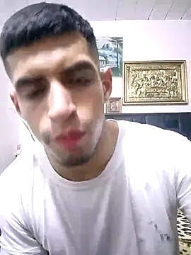 Snapshot of BelloriniTR chatting on July 29, 2026, 11:58 pm BelloriniTR online show from July 29, 2026, 11:58 pm