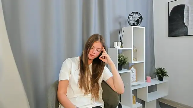 Snapshot of DarcieTegenkamp chatting on August 1, 2026, 12:04 pm DarcieTegenkamp online show from August 1, 2026, 12:04 pm