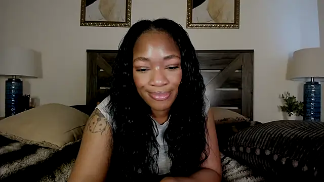 Snapshot of nicolesolace chatting on May 16, 2026, 9:24 pm nicolesolace online show from May 16, 2026, 9:24 pm