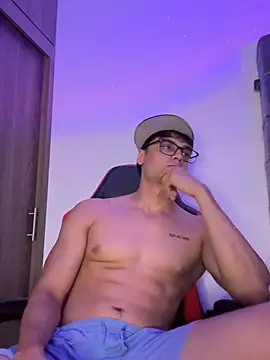 Snapshot of elpapi_21xl chatting on July 30, 2026, 5:06 am elpapi 21xl online show from July 30, 2026, 5:06 am
