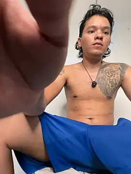 AxelCrown1 online show from August 1, 2026, 5:50 am