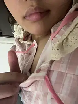 Snapshot of Miu_xinhh chatting on July 30, 2026, 9:52 am Miu xinhh online show from July 30, 2026, 9:52 am