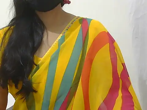 Snapshot of _Mona_Sona chatting on August 2, 2026, 6:28 pm Mona Sona online show from August 2, 2026, 6:28 pm