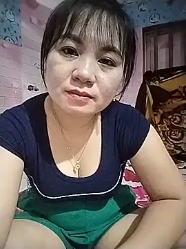 Snapshot of Dove-6 chatting on August 1, 2026, 6:18 pm Dove-6 online show from August 1, 2026, 6:18 pm
