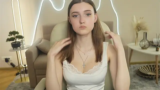 BrittPryer online show from August 1, 2026, 1:32 pm