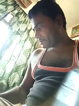 Snapshot of COUPLE-ROMANCES chatting on August 1, 2026, 4:56 am COUPLE-ROMANCES online show from August 1, 2026, 4:56 am