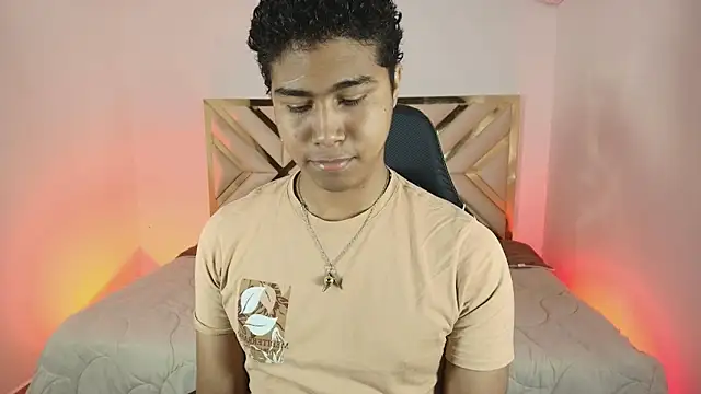 Snapshot of Dante_Blaze_ chatting on August 1, 2026, 9:03 pm Dante Blaze online show from August 1, 2026, 9:03 pm