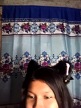 Snapshot of barbaraoficial chatting on August 6, 2026, 3:58 pm barbaraoficial online show from August 6, 2026, 3:58 pm