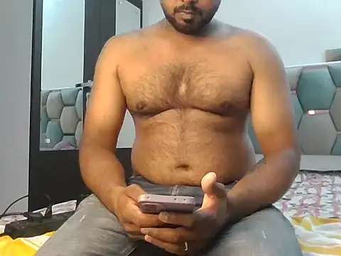 Snapshot of Marathi_couple143 chatting on August 5, 2026, 1:58 pm Marathi couple143 online show from August 5, 2026, 1:58 pm
