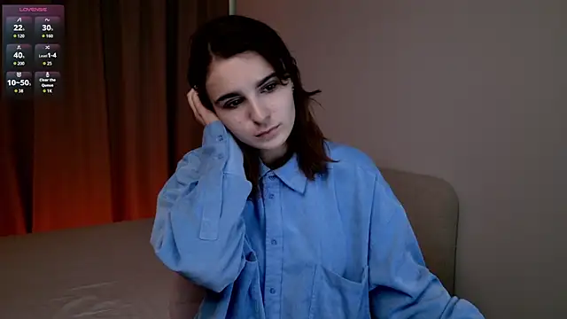 Snapshot of _annasweet_ chatting on August 3, 2026, 2:00 pm annasweet online show from August 3, 2026, 2:00 pm