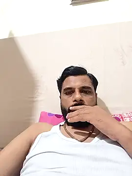 Snapshot of Raj_marathi143 chatting on August 3, 2026, 4:11 pm Raj marathi143 online show from August 3, 2026, 4:11 pm