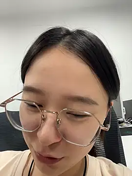 Snapshot of Tian10- chatting on August 7, 2026, 8:16 am Tian10- online show from August 7, 2026, 8:16 am