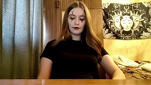 Snapshot of DanicaMazon chatting on August 7, 2026, 9:55 am DanicaMazon online show from August 7, 2026, 9:55 am