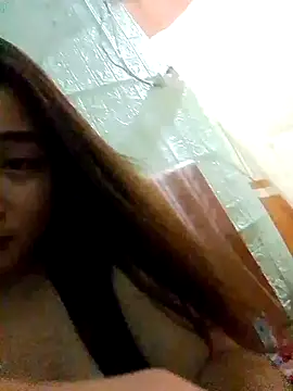 Tutuhot18 online show from August 7, 2026, 2:52 pm