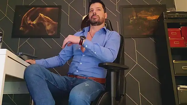 ChrisKox online show from February 11, 2025, 5:18 pm