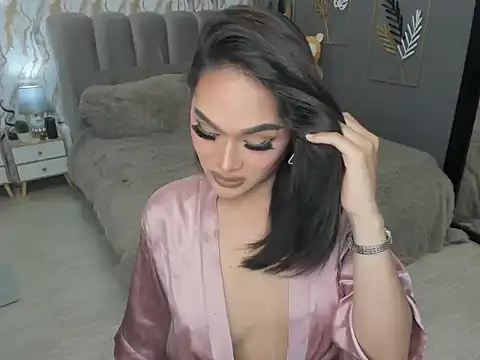 LegendaryNicole online show from September 29, 2025, 8:24 pm